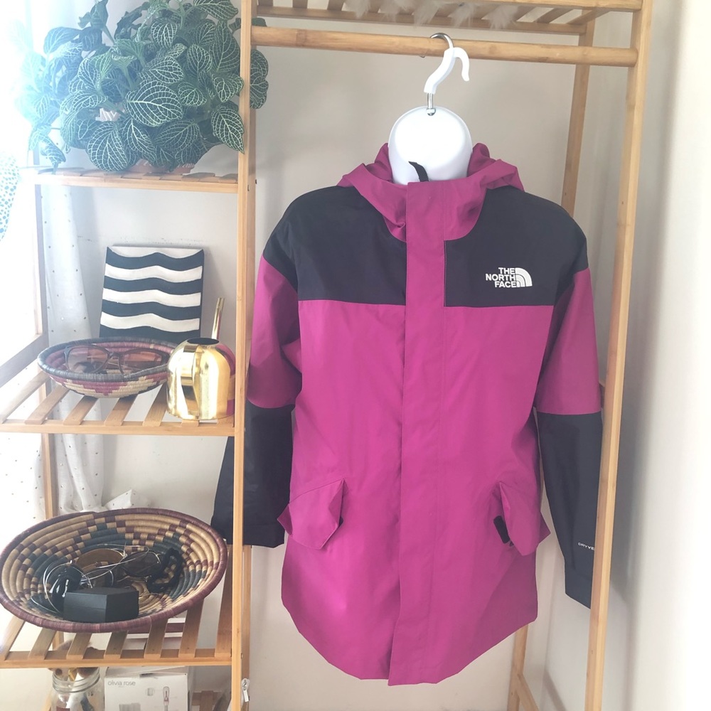 The North Face Bowery Explorer Waterproof Lightweight Jacket - YOUTH 10/12 MD